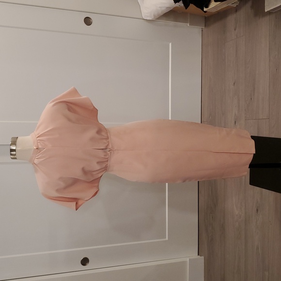 ASOS women’s sophisticated apricot Midi Dress Size 4. New with tags - Picture 5 of 9